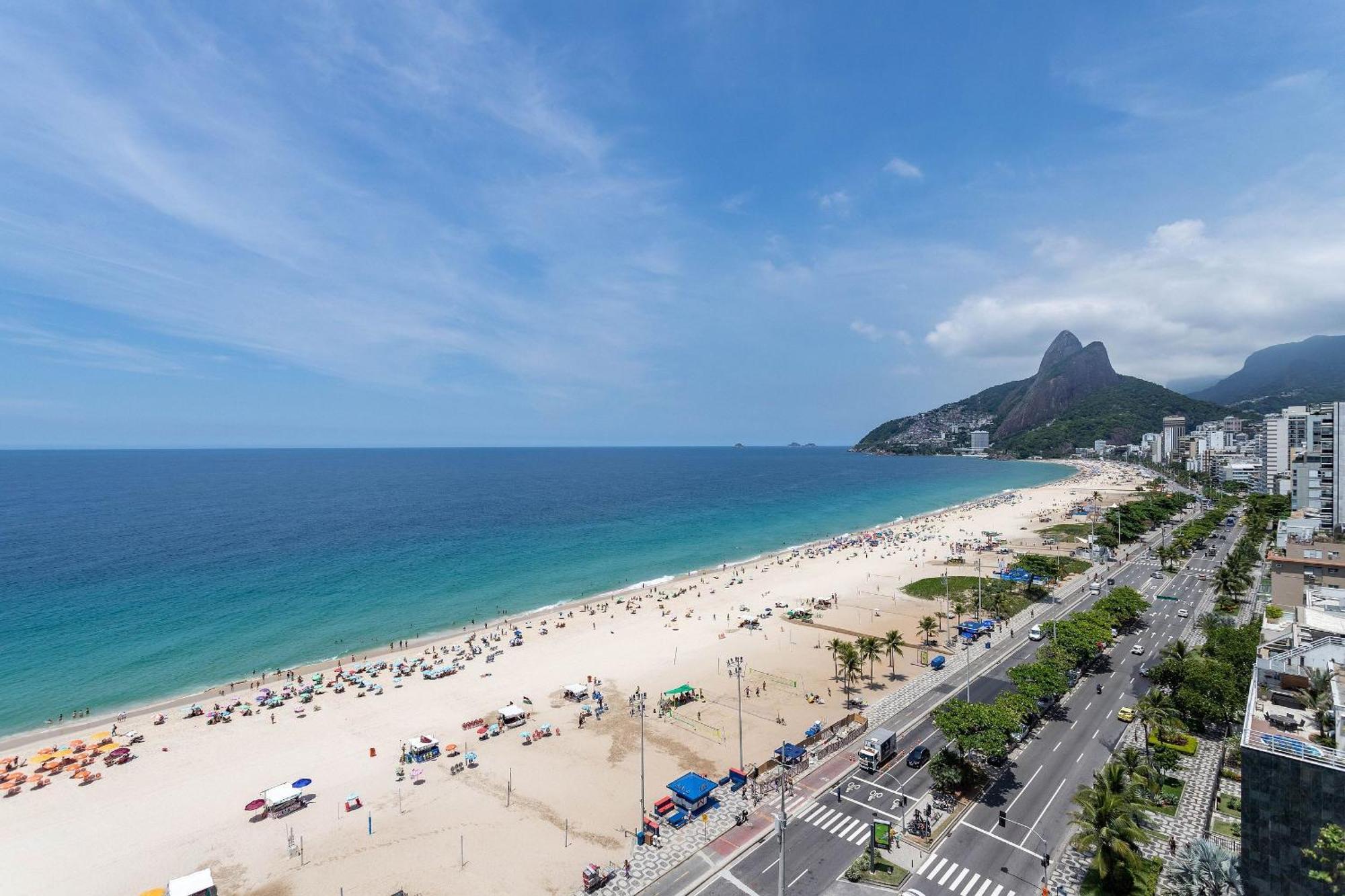 Vista Lateral, Edificio Frente A Praia Rio de Janeiro Exterior foto