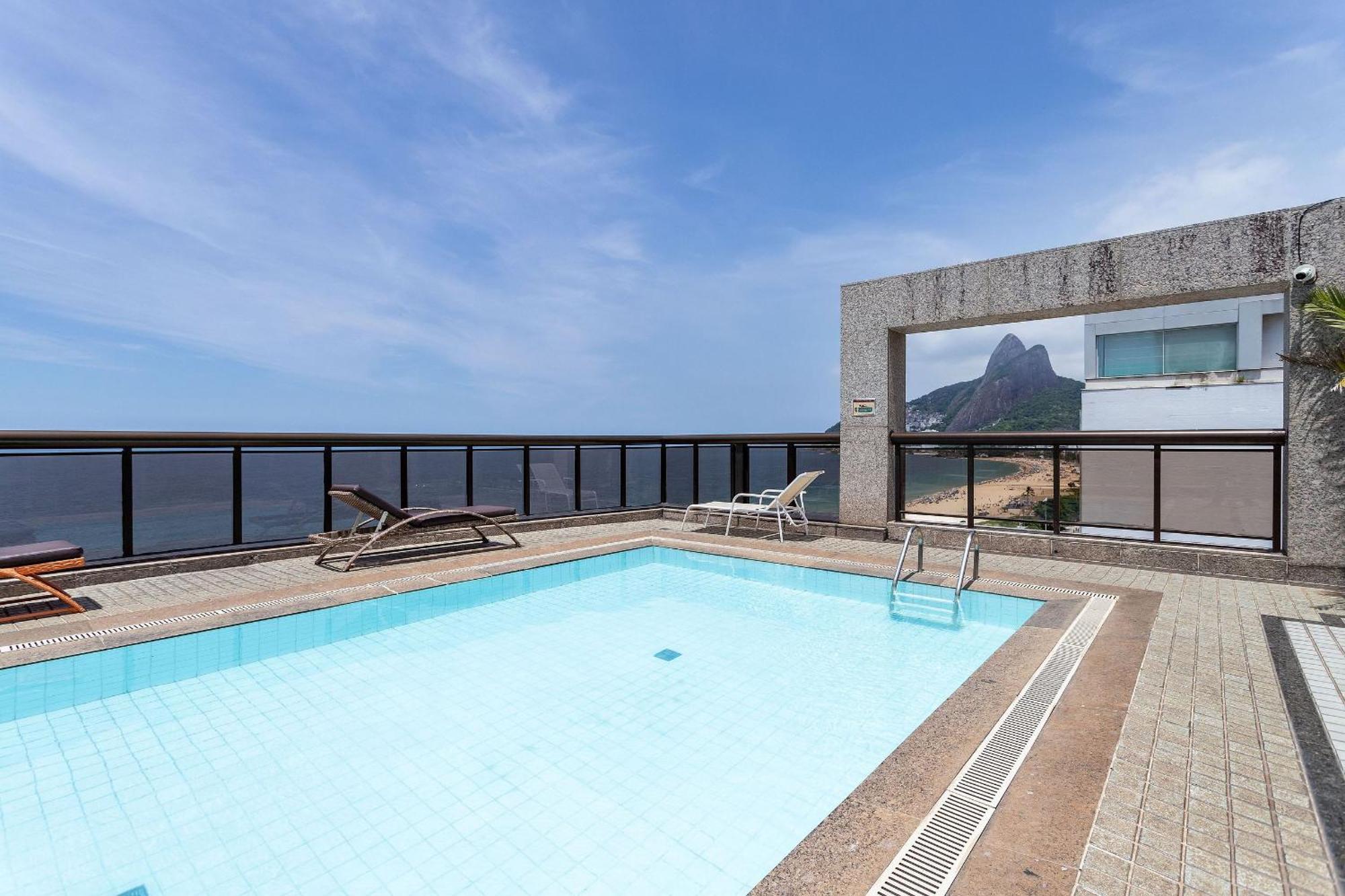 Vista Lateral, Edificio Frente A Praia Rio de Janeiro Exterior foto